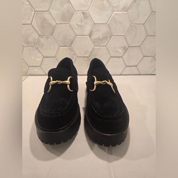Rizzoli Woman’s Black Suede Slip On Loafers With Gold Buckle Size 6.5 - 39 - Picture 3 of 9